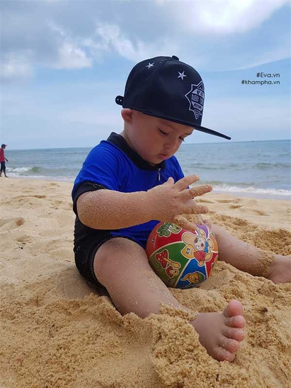 me tre xinh dep bat mi cach day con lai viet - duc 3 tuoi noi duoc 3 thu tieng - 4