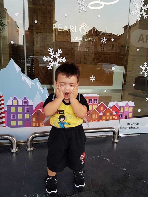 me tre xinh dep bat mi cach day con lai viet - duc 3 tuoi noi duoc 3 thu tieng - 7