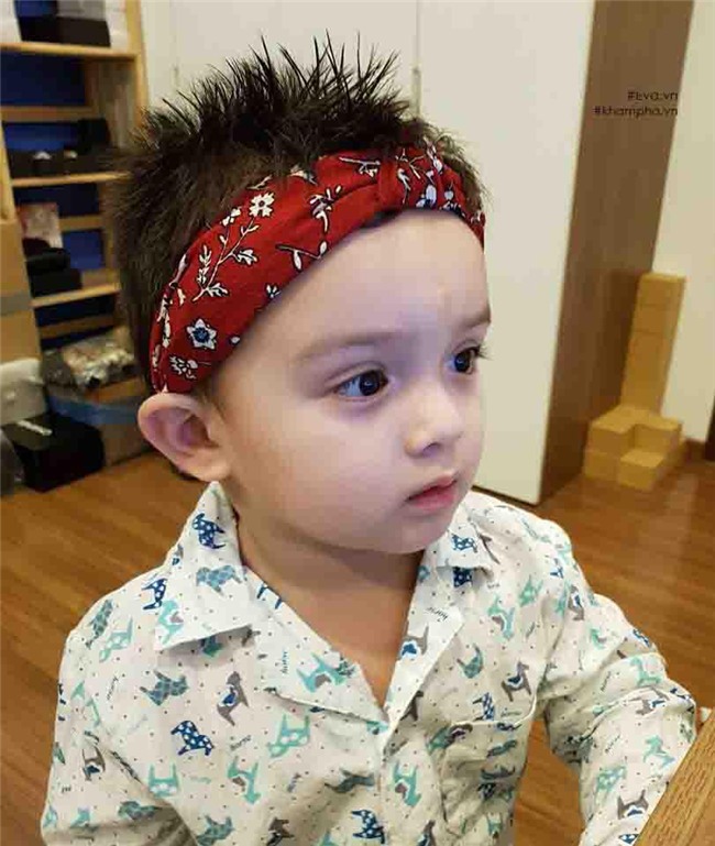 me tre xinh dep bat mi cach day con lai viet - duc 3 tuoi noi duoc 3 thu tieng - 8