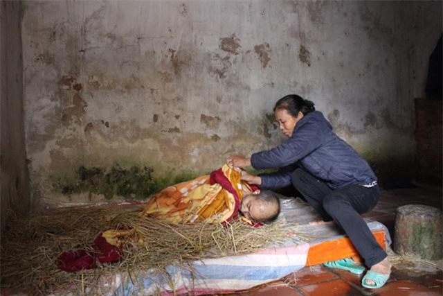 chuyen ve nguoi chi gai quyet khong lay chong de cham soc cho em trai tam than - 1