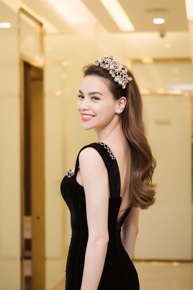 Năm 2017, đây là những người đẹp xứng danh nữ hoàng thảm đỏ showbiz Việt - Ảnh 25.