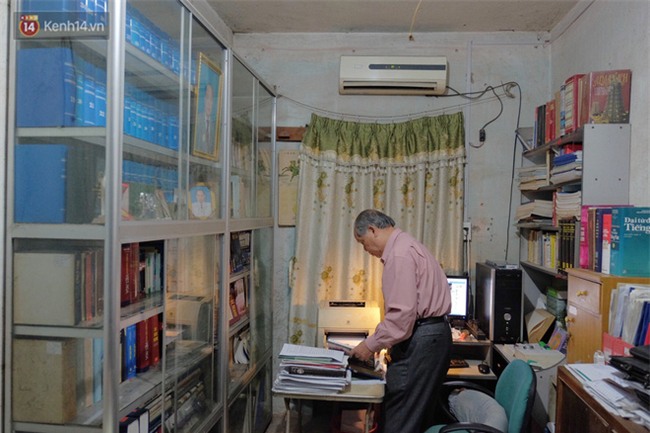PGS.TS Bùi Hiền nói về phần 2 cải tiến tiếng Việt: "Kuộk sốw" gồm kí tự k (cờ) và w (ngờ), ghép lại vẫn đọc là cuộc sống thôi! - Ảnh 4.