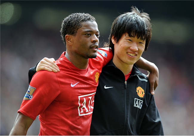 Câu chuyện cảm động về tình bạn của Park Ji-Sung với đồng đội ở Man Utd - Ảnh 1.