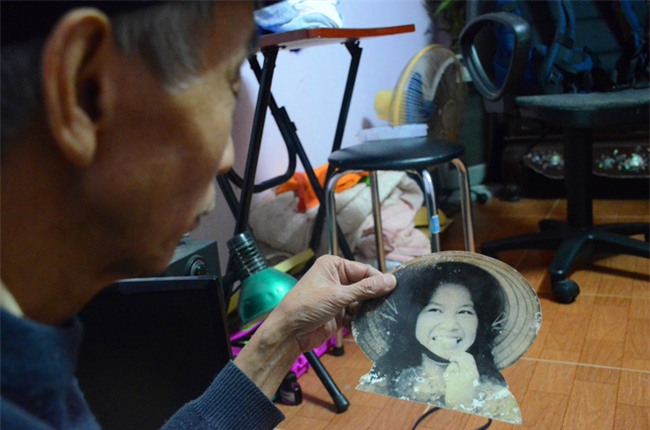 45 năm sau trận bom rải thảm ở Khâm Thiên: Ký ức đẫm nước mắt của người chồng mất vợ khi vừa đám cưới được 2 ngày - Ảnh 5.