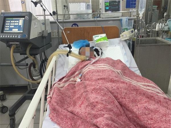 uong thuoc chuot bi cam cach day 20 nam, tinh mang co gai tre "ngan can treo soi toc" - 1