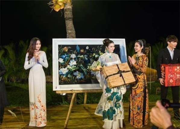 Năm cùng tháng tận, loạt sao Việt vẫn bị vận đen đeo bám không buông-3