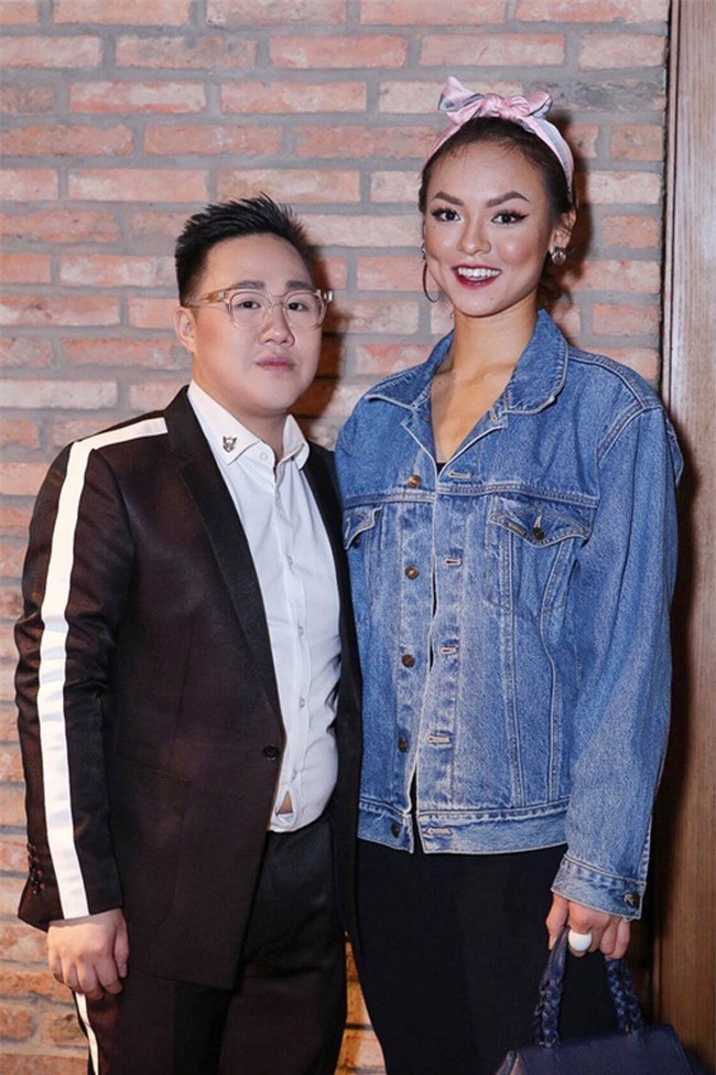 Chẳng cần phẫu thuật hay chỉnh sửa, các người đẹp Vbiz mặt cũng cứng đơ, vô hồn chỉ vì phấn son quá đà - Ảnh 8.