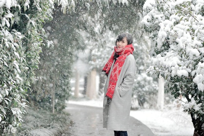 Cô nàng dại trai của năm: sắp cưới đến nơi vẫn đi Sapa hú hí với người yêu cũ, lúc về còn bị vét sạch ví - Ảnh 4.