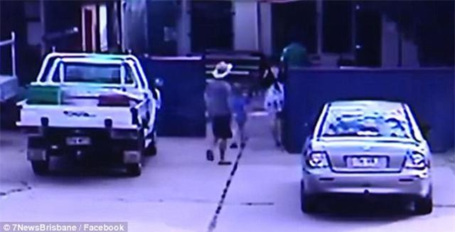 chi 30 giay de con mot minh trong xe, me tre suyt nua khong bao gio gap lai con gai - 2