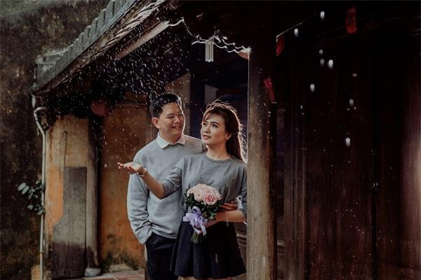 yeu tham "hoa da co chu", chang trai kien tri doi suot 3 nam cho den ngay cau hon nang - 2