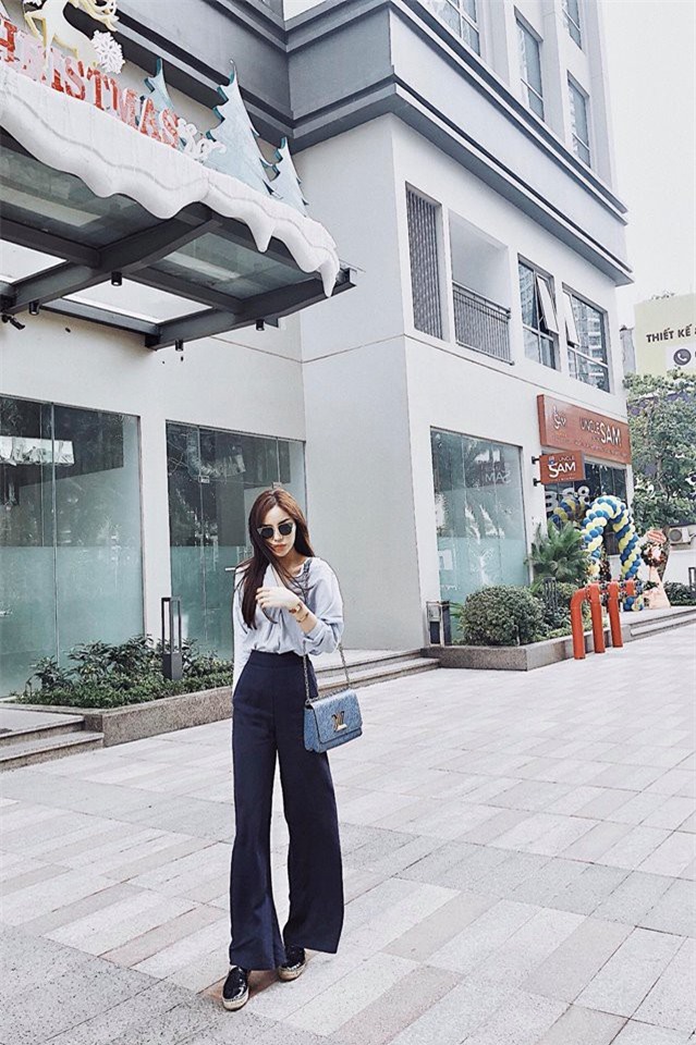 Chỉ diện áo phông đơn giản thôi mà Kỳ Duyên cũng đẹp xuất thần trong street style tuần này - Ảnh 2.