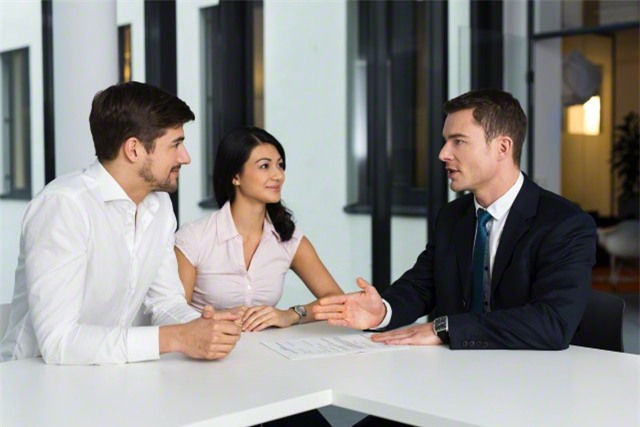 Tôi có nên đưa ra tờ siêu âm này để giữ chân bạn trai? - Ảnh 1.