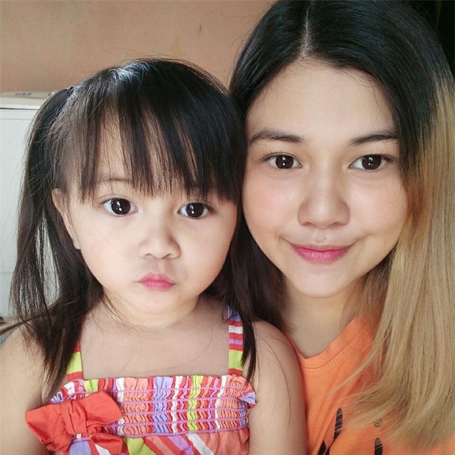 Con gái sốt cao liên tục cả tháng, mẹ tá hỏa cầu cứu bác sĩ sau khi thấy thứ này trong mũi cô bé - Ảnh 1.