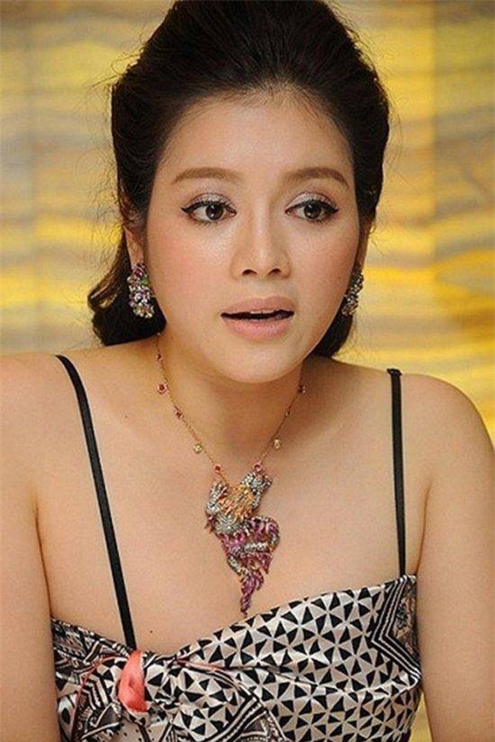 hanh trinh tim kiem doi long may dich thuc cua my nhan ly nha ky trong suot 7 nam troi - 3