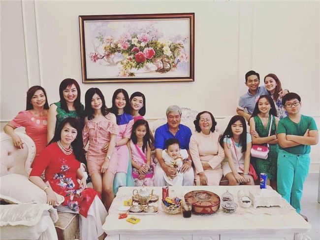 Sao Việt tổng kết năm cũ, đón chào năm mới trong rộn ràng sắc xuân-12