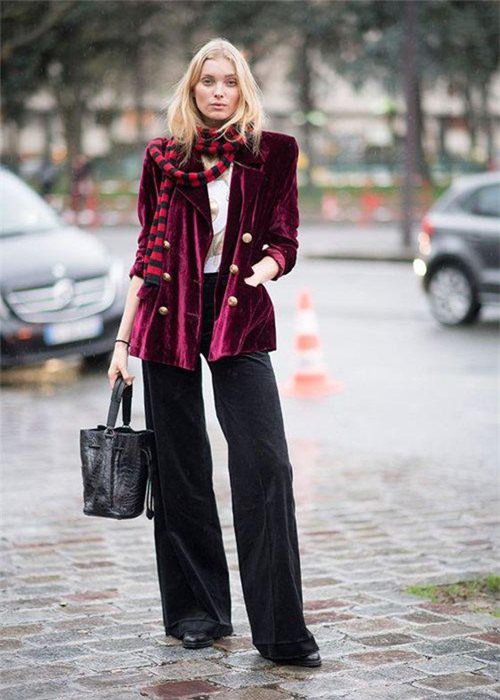 5 xu huong ao khoac dang "me hoac" cac co nang khap noi tren the gioi - 11