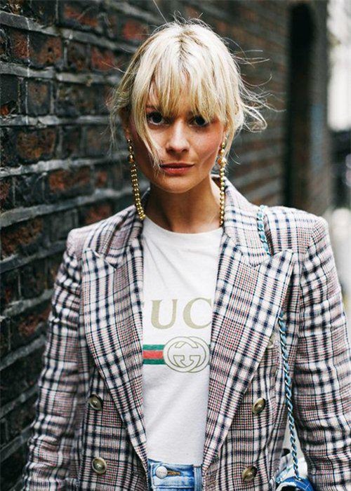 5 xu huong ao khoac dang "me hoac" cac co nang khap noi tren the gioi - 8