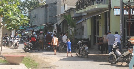 Người dân kể lại thời điểm phát hiện thi thể nữ chủ tiệm massage - Ảnh 2.