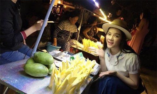 Giàu sang bậc nhất showbiz, Lý Nhã Kỳ vẫn không từ bỏ những thói quen bình dân thuở xa xưa-13