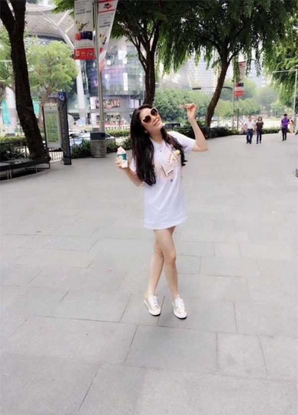 Giàu sang bậc nhất showbiz, Lý Nhã Kỳ vẫn không từ bỏ những thói quen bình dân thuở xa xưa-8