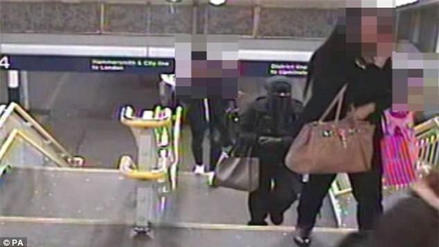 Ghen tị vì bạn thân đẹp hơn mình, cô gái nhẫn tâm dùng axit hủy hoại dung nhan bạn để trả thù - Ảnh 2.