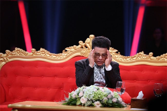 Thanh Bạch bật khóc: Tôi mắc bệnh ngôi sao và tưởng mình ngon lắm... - Ảnh 2.