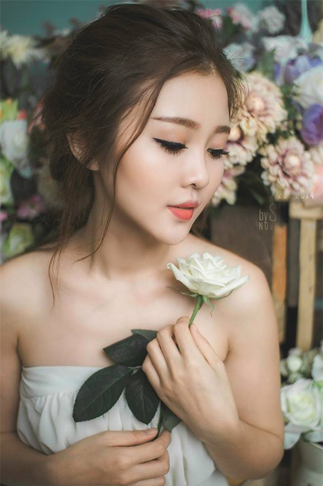 ve dep, sexy muot mat nhu hoa hau cua cac my nu dong hai viet hinh anh 3