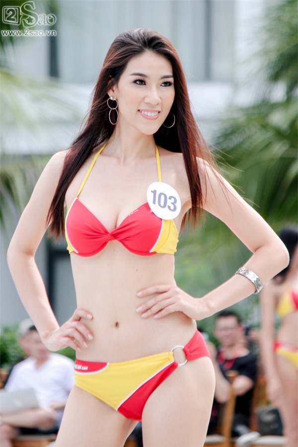 Thí sinh Hoa hậu Hoàn vũ khoe đường cong rực lửa với bikini gợi cảm-11