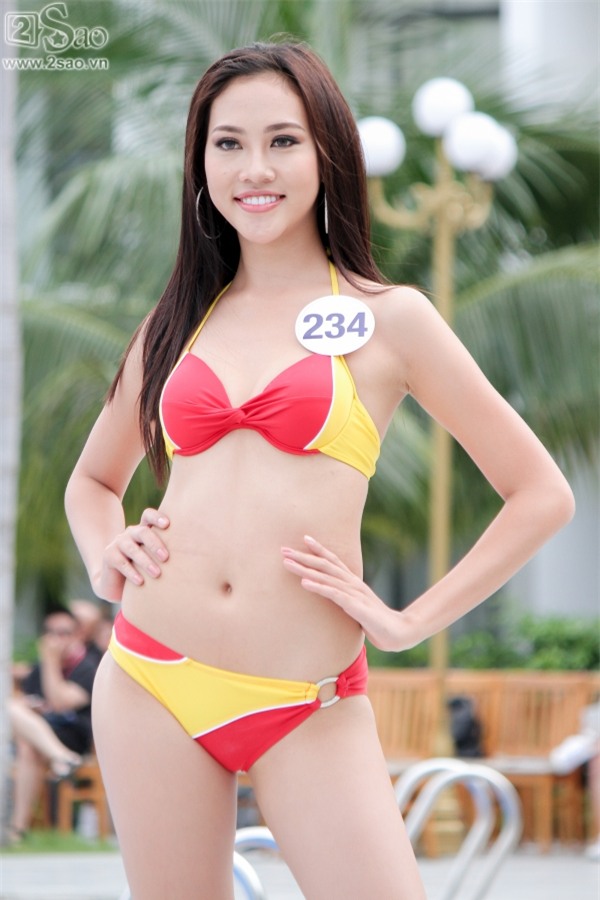Thí sinh Hoa hậu Hoàn vũ khoe đường cong rực lửa với bikini gợi cảm-12
