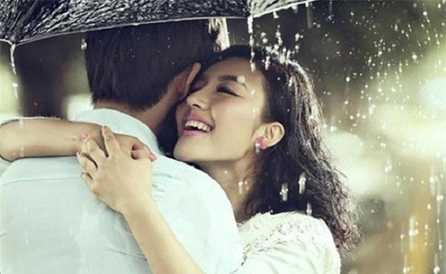 Tôi tìm thấy ở anh một bờ vai ấm áp (Ảnh minh họa IT)