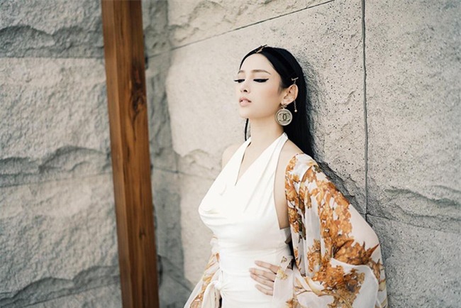 Chơi trội với một siêu phẩm của Chanel nhưng bị nói mặc đồ nhái, Huyền Baby đáp trả thế nào - Ảnh 6.