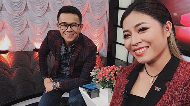 duong tinh “lat leo” cua 2 nu mc cafe sang: hoang linh, minh ha - 10