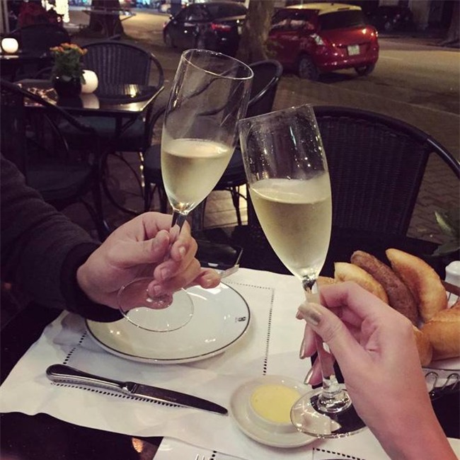 duong tinh “lat leo” cua 2 nu mc cafe sang: hoang linh, minh ha - 6