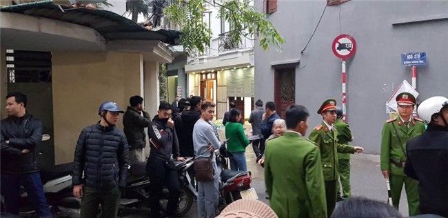 am thanh la tu can nha co thi the chu tich huyen quoc oai - 2