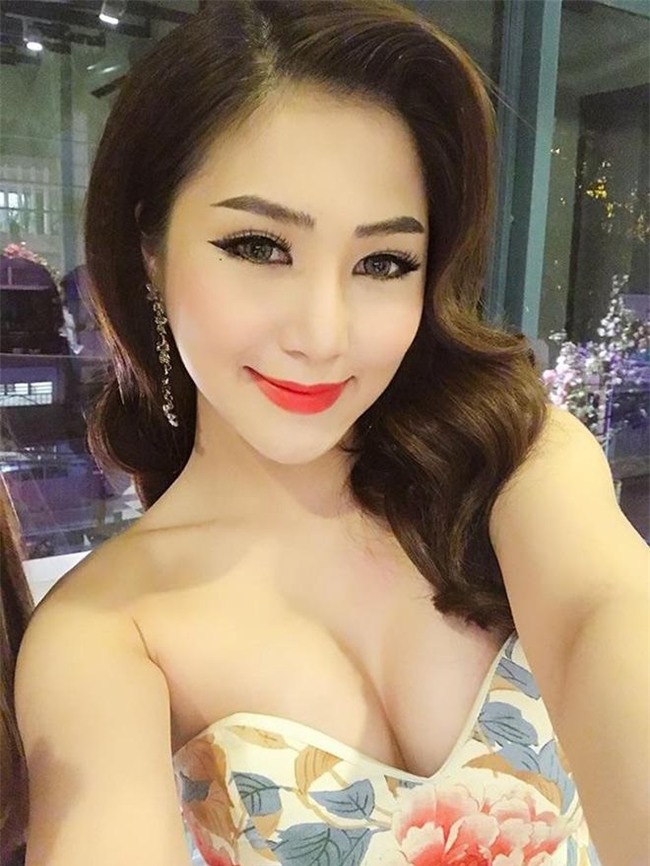 hai tu khoa lam dep dac trung cua huong tram: mat phai that dam, vong 1 phai that quyen ru - 5