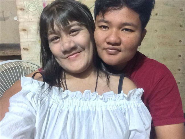 Thái Lan: Cô gái 17 tuổi giữ kỷ lục nhiều lông nhất thế giới khiến mọi người kinh ngạc khi cạo sạch lông mặt! - Ảnh 4.