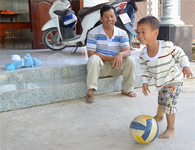 Thai nhi kỳ diệu ở An Giang bây giờ ra sao?