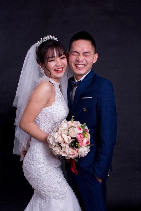 doi thuc xinh dep cua co dau trong anh cuoi "xau den giat minh" bi ban than tung len mang - 3