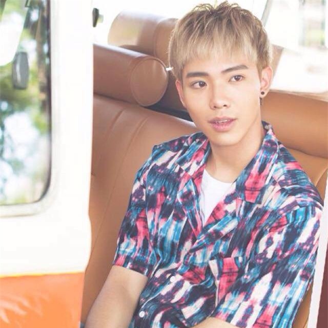 Đo độ mặt đơ của Erik và Đức Phúc khi vừa thẩm mỹ xong-1