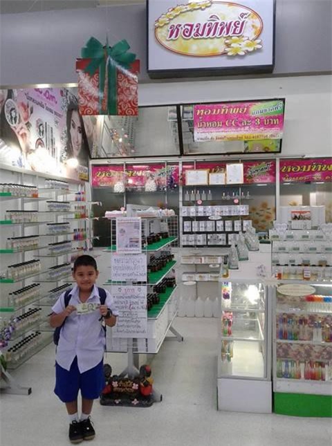 Dân mạng phẫn nộ với câu chuyện cậu bé tốt bụng nhặt được gần 30 triệu đồng nhưng nhận được hẳn 14 nghìn tiền hậu tạ - Ảnh 1.