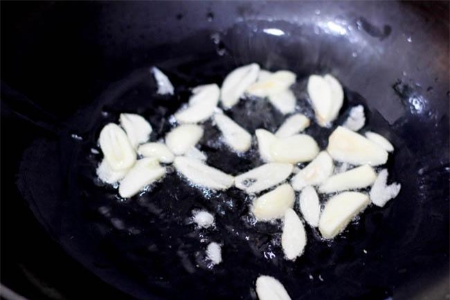 com rang thit bo don gian, de nau ma ngon mieng cho bua sang - 1