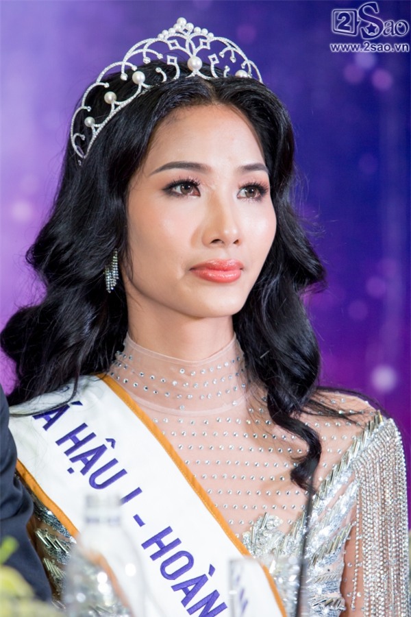 Hoa hậu HHen Niê bác thông tin bị cha mẹ ép bỏ học sớm để đi lấy chồng-5