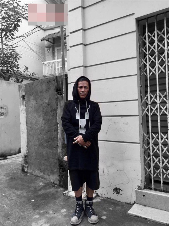 Mặc áo hoodie vàng, mang giày FILA, bà nội 87 tuổi bỏ xa lớp trẻ vì độ sành điệu - Ảnh 5.