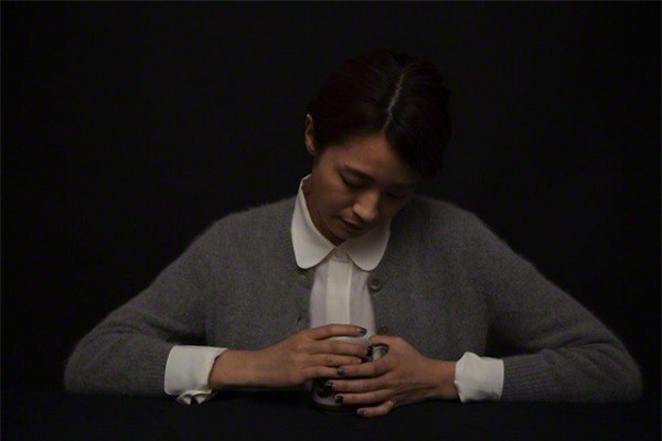 Khi tôi yêu cầu chồng rút tiền tiết kiệm để chữa bệnh, câu nói của anh khiến tôi lạnh sống lưng - Ảnh 1.