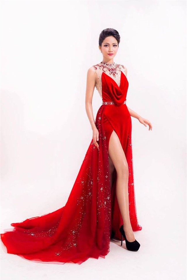 Mới đăng quang được 1 ngày, dân tình đã soi ra Tân Hoa hậu HHen Niê từng đụng hàng cả Kỳ Duyên lẫn Lan Khuê - Ảnh 2.
