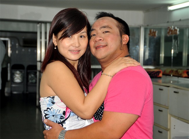 nhung cap "dua lech" trong showbiz viet hinh anh 5