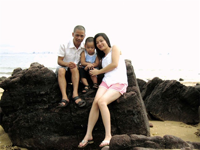 Diễn viên hài Việt: Chẳng phải đại gia vẫn cưới được chân dài