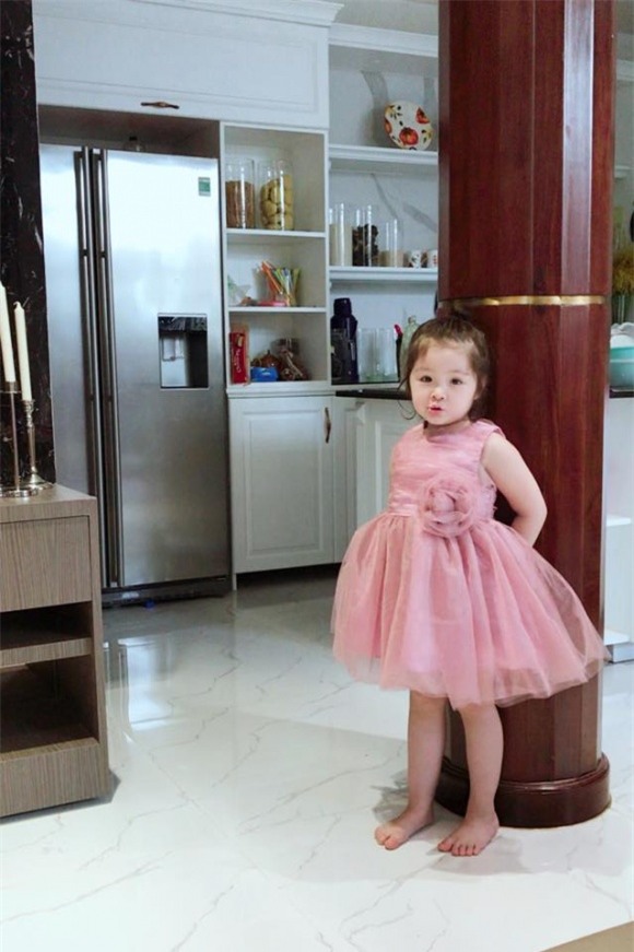 Elly Trần, con trai Elly Trần , con gái Elly Trần