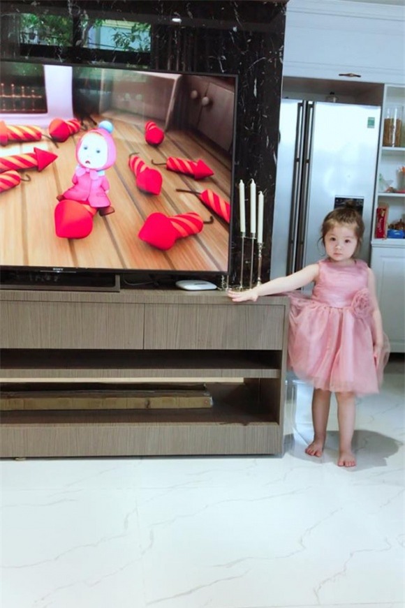 Elly Trần, con trai Elly Trần , con gái Elly Trần