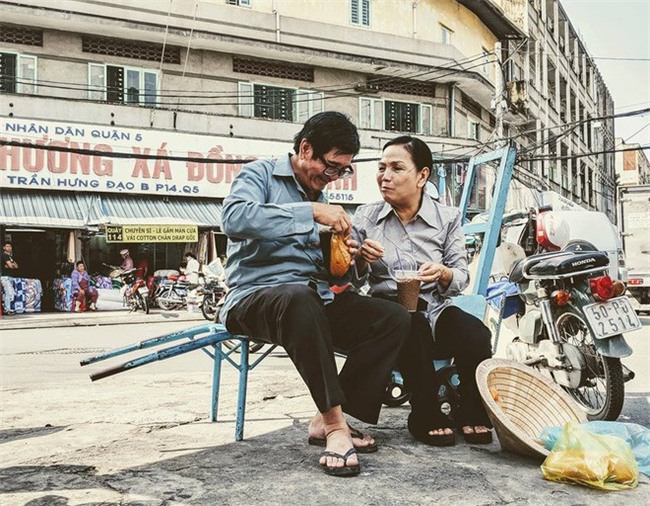 Tình yêu tươi xanh của cặp vợ chồng U60 vẫn bận rộn làm, bận rộn yêu - Ảnh 18.